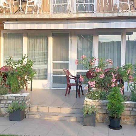 Siesta Apartmanhaz Balatonfuered Exteriér fotografie