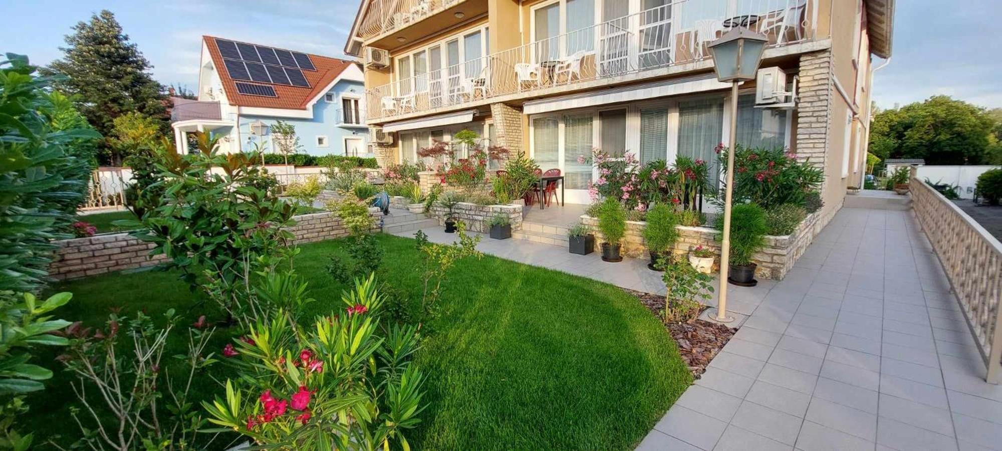 Siesta Apartmanhaz Balatonfuered Exteriér fotografie