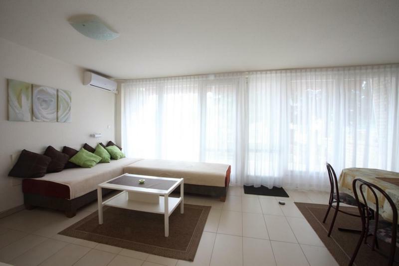 Siesta Apartmanhaz Balatonfuered Exteriér fotografie